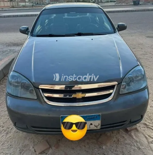 شيفروليه أوبترا 2012 رمادي مستعملة للبيع - 4