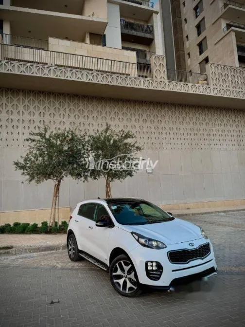 Kia Sportage 2017 White Used for Sale - 2