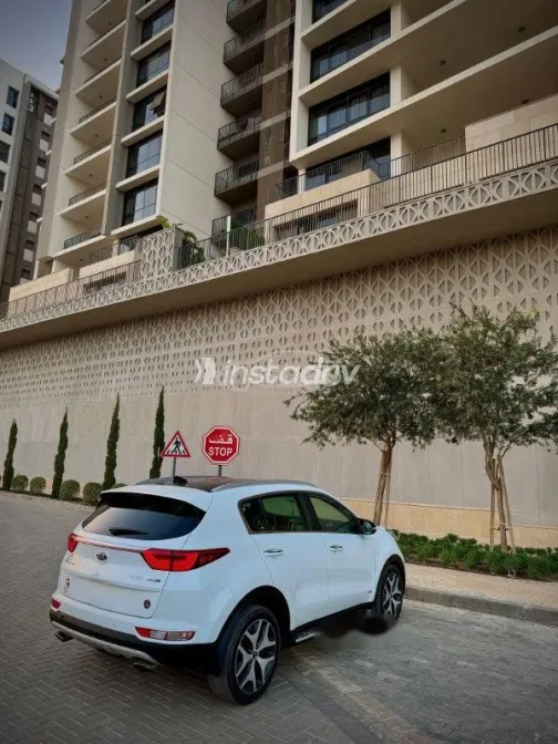 Kia Sportage 2017 White Used for Sale - 5