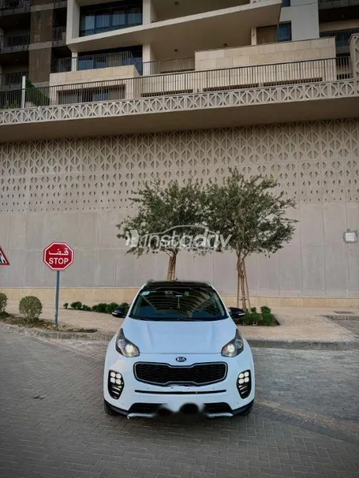 Kia Sportage 2017 White Used for Sale - 6
