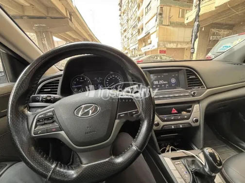 هيونداي إلنترا اى دى 2019 أبيض مستعملة للبيع - 6