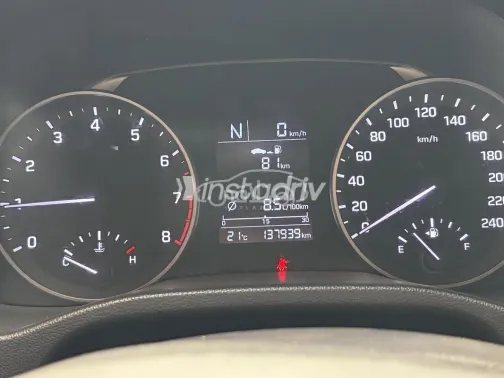 هيونداي إلنترا اى دى 2019 أبيض مستعملة للبيع - 9