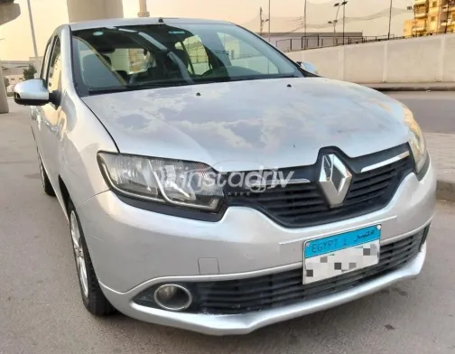 Renault Sandero 2016 Silver Used for Sale - 5