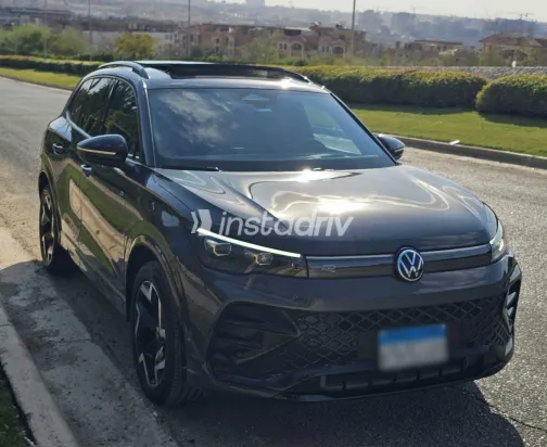 Volkswagen Tiguan 2024 White Used for Sale - 1