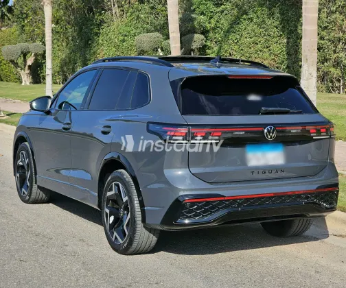 Volkswagen Tiguan 2024 White Used for Sale - 4