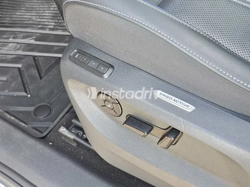 Volkswagen Tiguan 2024 White Used for Sale - 5