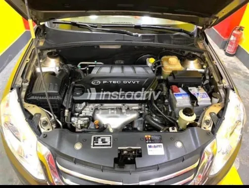 Chevrolet Optra 2018 White Used for Sale - 3