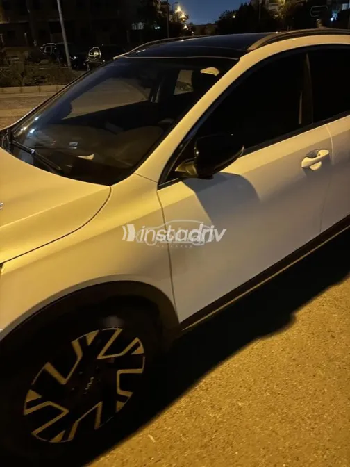 Kia Xceed 2025 White Used for Sale - 2