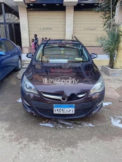 Opel Astra 2016 White Used for Sale - 7