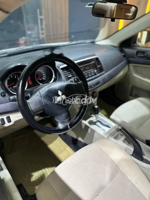 Mitsubishi Lancer 2016 White Used for Sale - 10