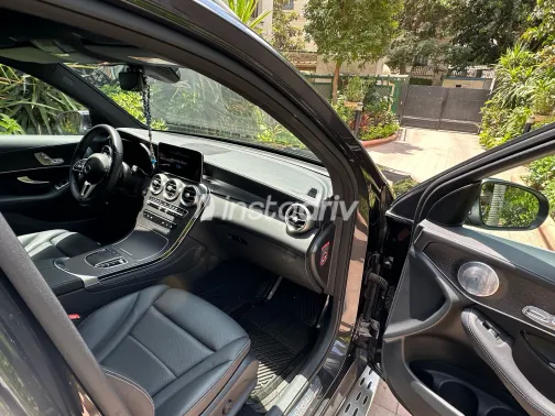 مرسيدس GLC 200 2020 أبيض مستعملة للبيع - 1