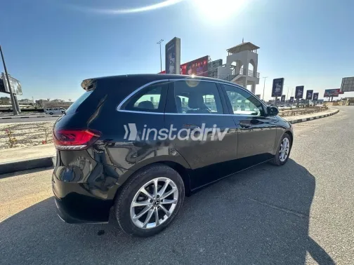 Mercedes B 180 2020 White Used for Sale - 5