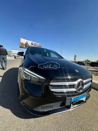 Mercedes B 180 2020 White Used for Sale