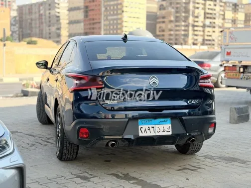 سيتروين C4X 2026 أزرق غامق مستعملة للبيع - 2