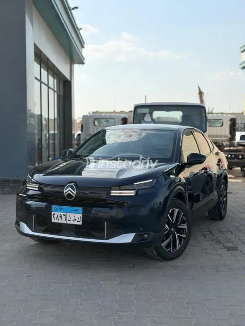 سيتروين C4X 2026 أزرق غامق مستعملة للبيع - 3