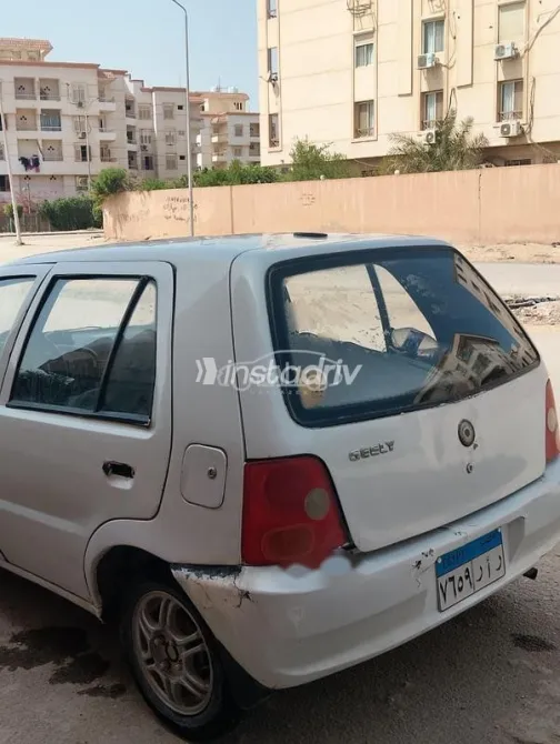 Geely Fruits 2005 White Used for Sale - 4