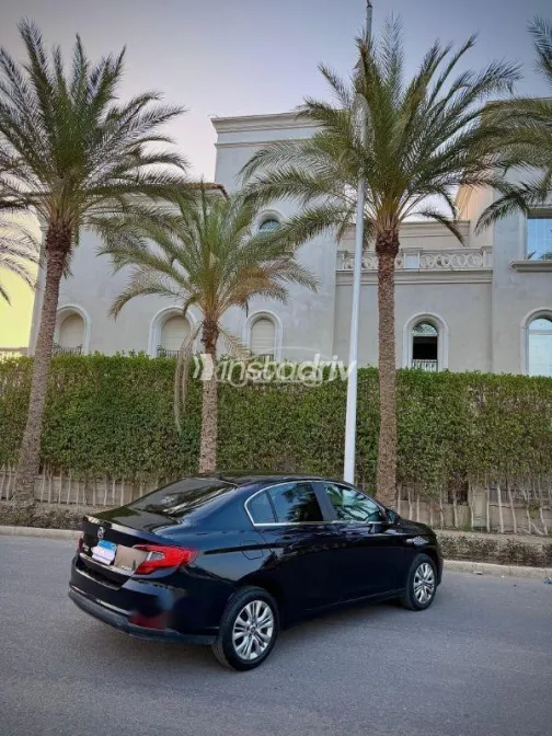 فيات تيبو 2020 أسود مستعملة للبيع - 3