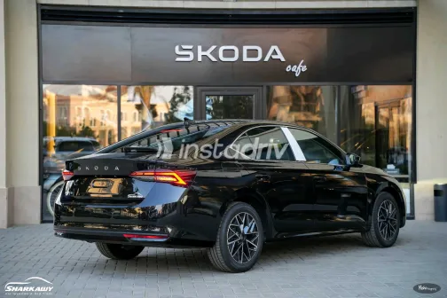 سكودا اوكتافيا 2026 أبيض مستعملة للبيع - 1