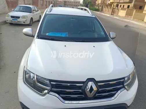 رينو داستر 2021 أبيض مستعملة للبيع - 2