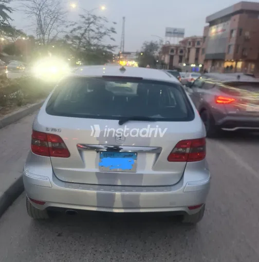 مرسيدس B 150 2007 أبيض مستعملة للبيع - 3