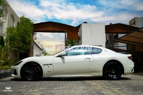 Maserati GranTurismo 2018 White Used for Sale - 3