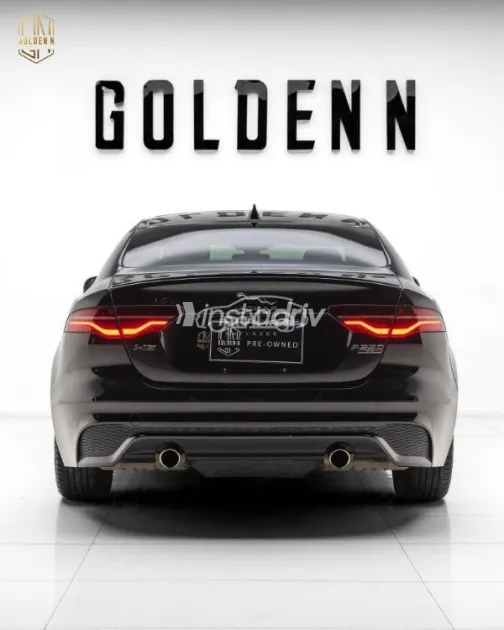 Jaguar XE 2020 Black Used for Sale - 2