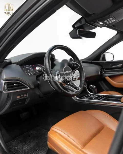 Jaguar XE 2020 Black Used for Sale - 4