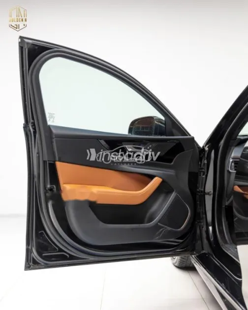 Jaguar XE 2020 Black Used for Sale - 8