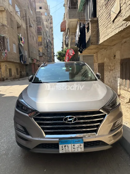 Hyundai Tucson 2020 White Used for Sale - 2
