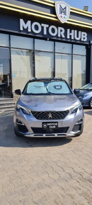 Peugeot 5008 2020 Gray Used for Sale