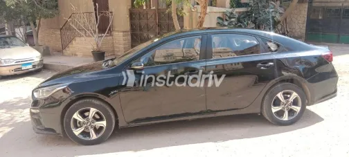 Kia Grand Cerato 2020 White Used for Sale - 3