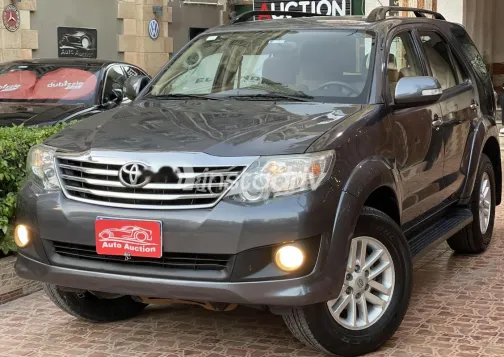 تويوتا فورتشنر 2015 رمادي مستعملة للبيع - 7