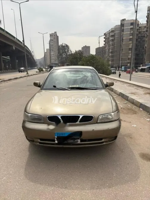دايو نوبيرا 1 1997 ذهبي مستعملة للبيع - 1