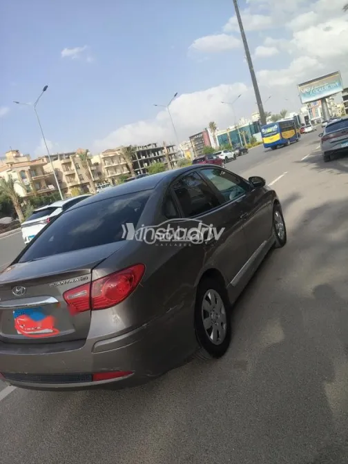 هيونداي إلنترا اتش دى 2019 أبيض مستعملة للبيع - 6