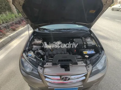 هيونداي إلنترا اتش دى 2019 أبيض مستعملة للبيع - 7