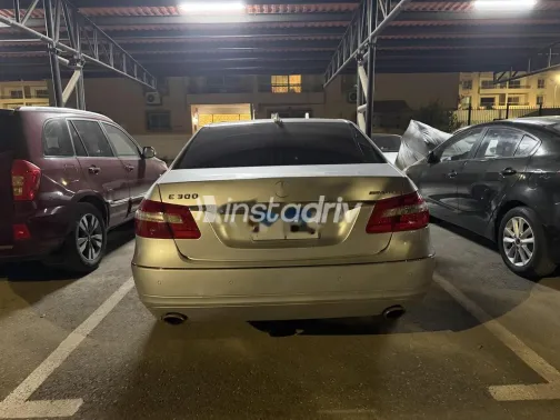 Mercedes 300 2010 Silver Used for Sale - 3