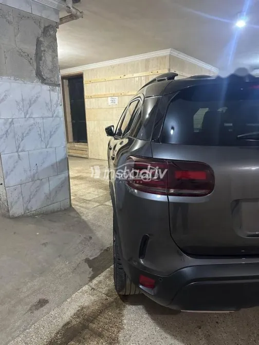 Citroën C5 2026 Dark Gray Used for Sale - 3