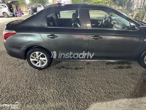 سيتروين سي اليزيه 2016 أبيض مستعملة للبيع - 3