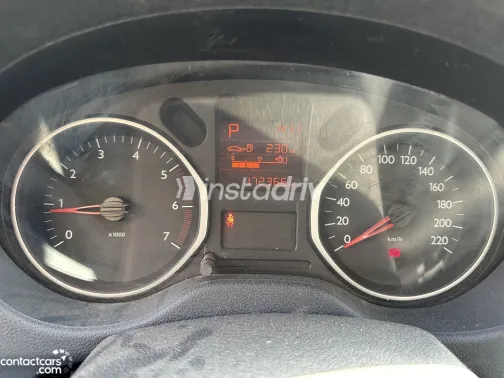 سيتروين سي اليزيه 2016 أبيض مستعملة للبيع - 7