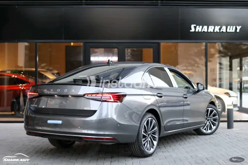 Skoda Superb 2026 White Used for Sale - 5