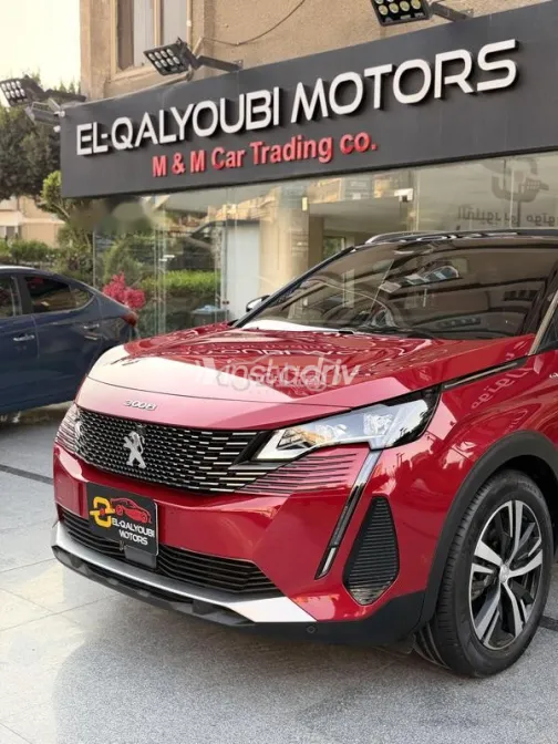 Peugeot 3008 2022 Red Used for Sale - 9