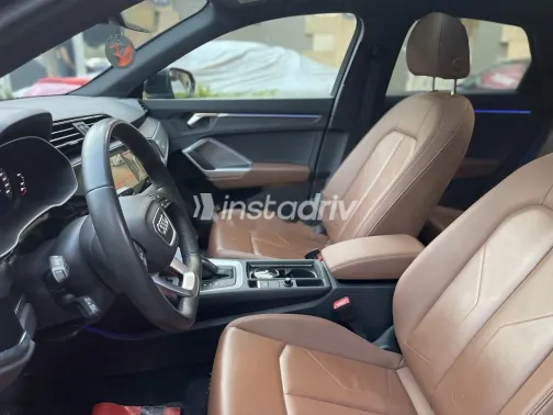 اودي Q3 2024 أسود مستعملة للبيع - 7