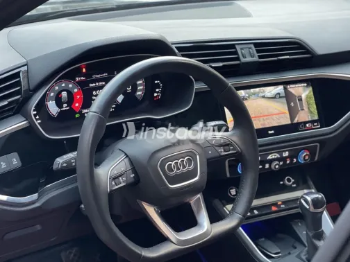 اودي Q3 2024 أسود مستعملة للبيع - 8