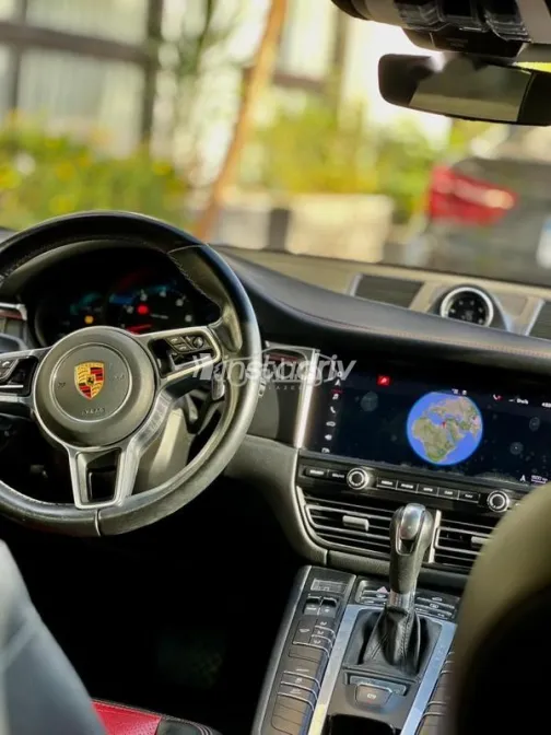 Porsche Macan 2021 Black Used for Sale - 5