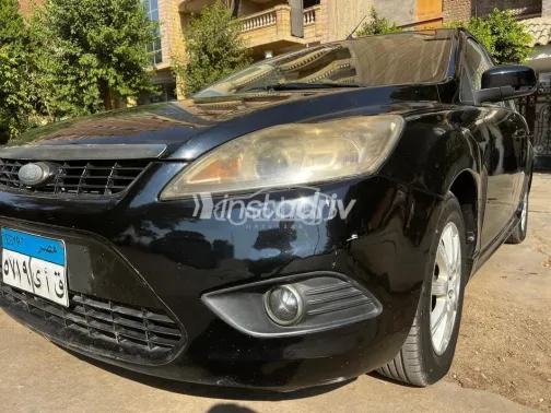 Ford Focus 2009 Black Used for Sale - 8