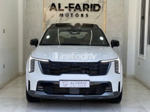 كيا سورينتو 2024 أبيض مستعملة للبيع - 1