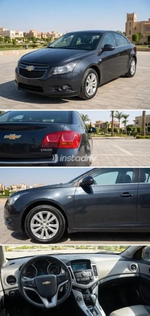 Chevrolet Cruze 2017 Dark Blue Used for Sale - 2