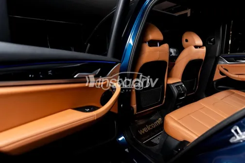 بي ام دبليو IX3 2024 أزرق غامق مستعملة للبيع - 4