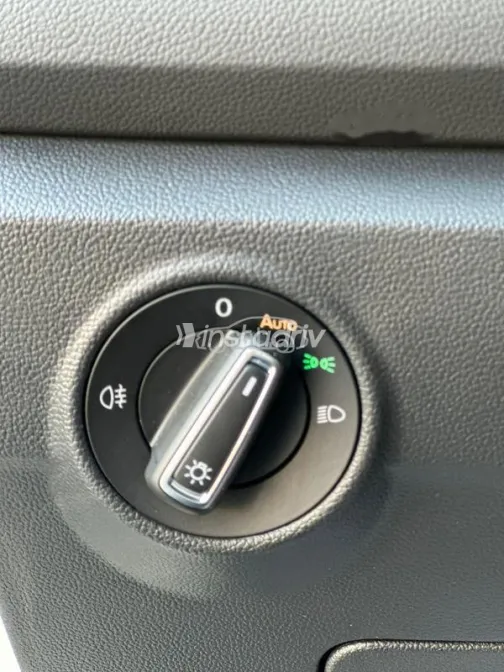 Volkswagen T-Roc 2024 White Used for Sale - 10