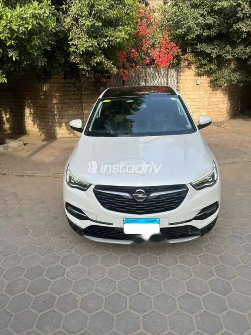 Opel Grandland 2021 White Used for Sale - 1